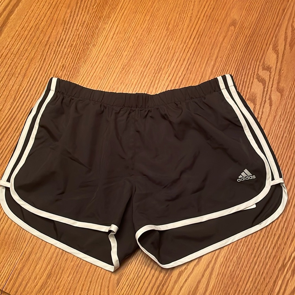 Adidas Women’s Running Carrera Black (size L3”) NWT